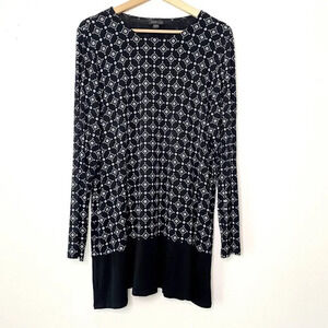 J. Jill Wearever Tunic Blouse Women's Large Long Sleeve Black White Geometric